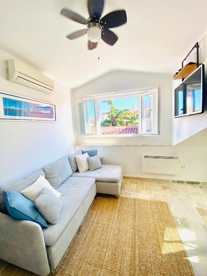 Istria Apartment - 3 Minutes From The Beach Novigrad Istria Esterno foto